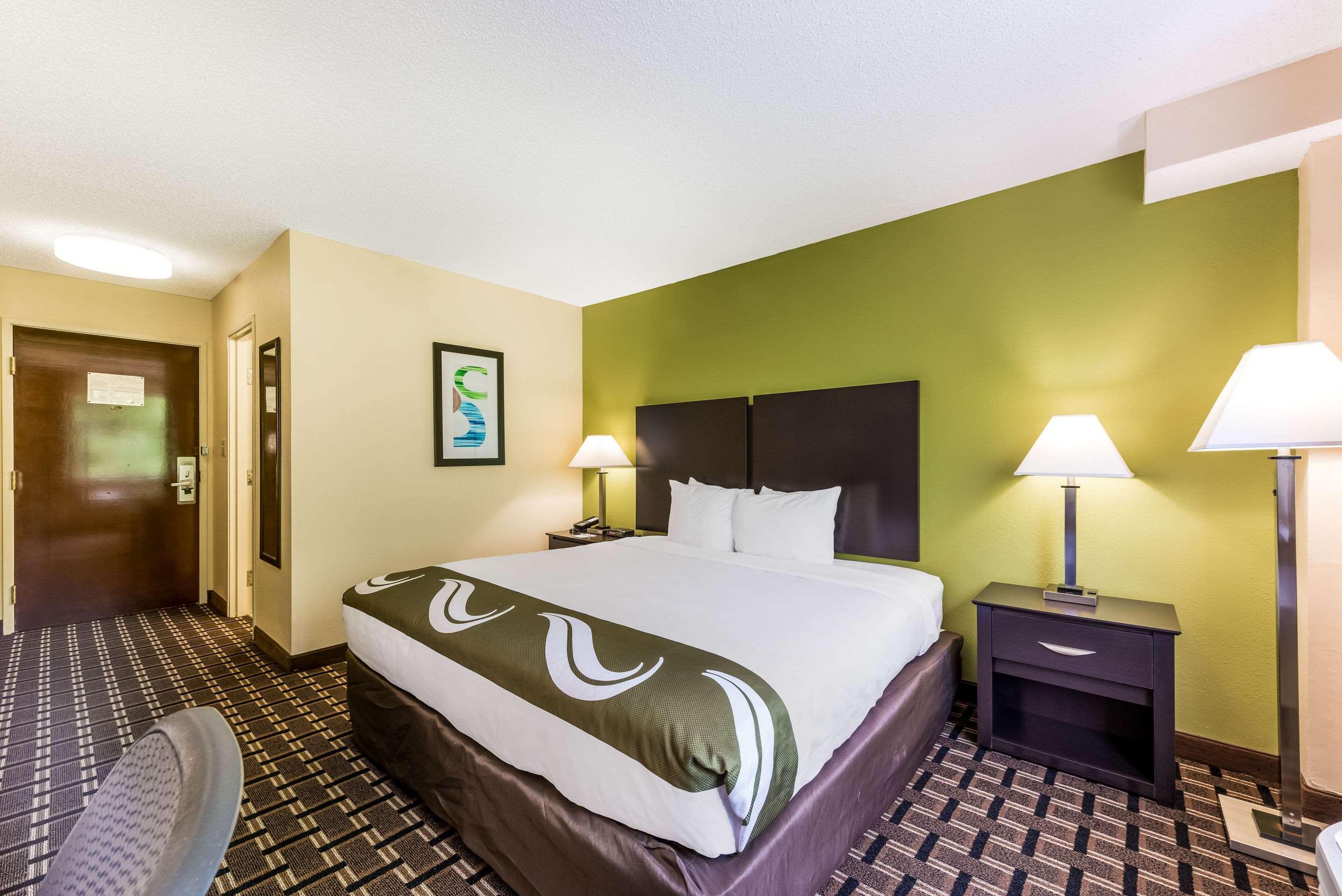 Quality Inn Huntersville Near Lake Norman Eksteriør billede