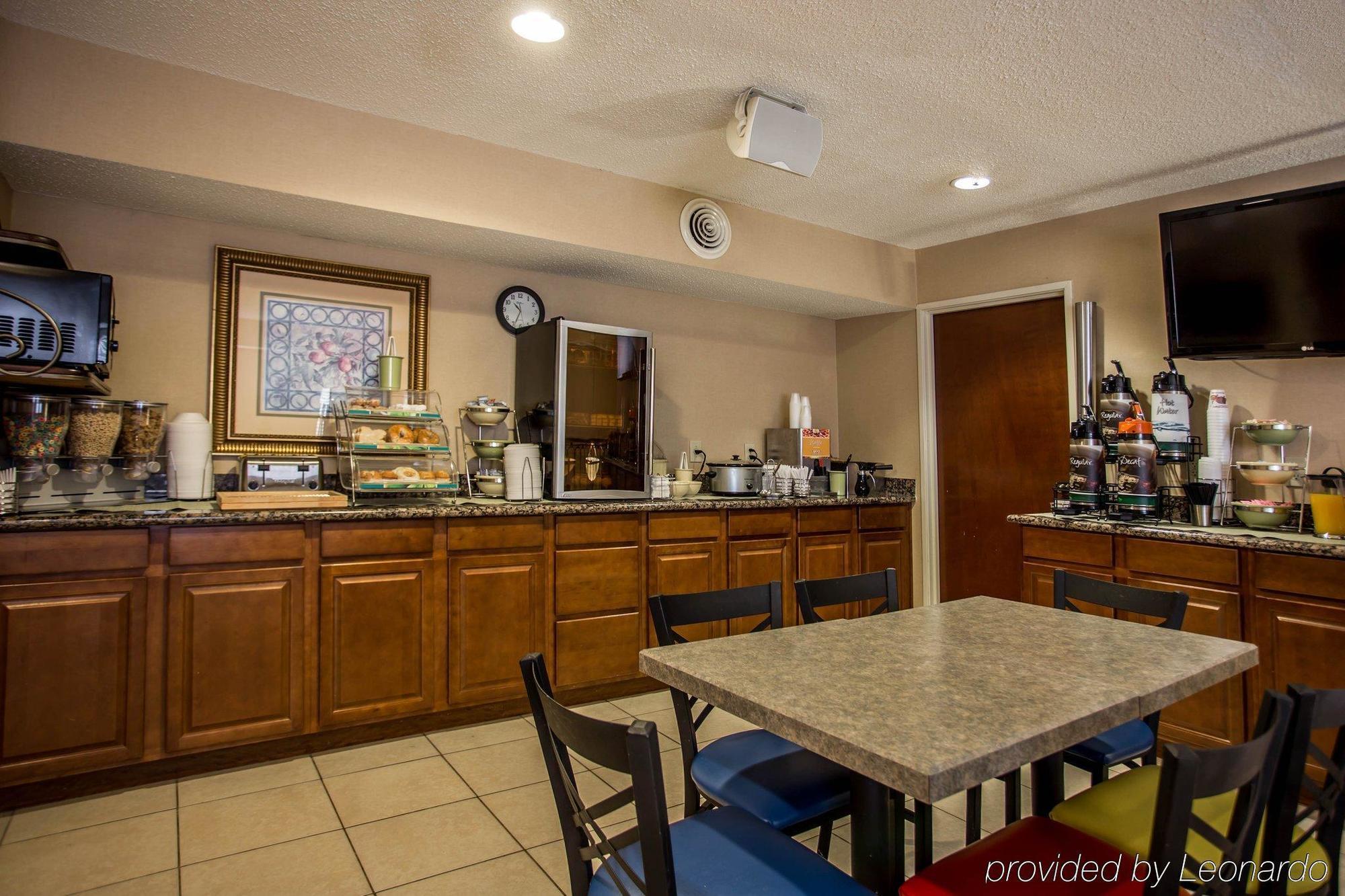 Quality Inn Huntersville Near Lake Norman Eksteriør billede