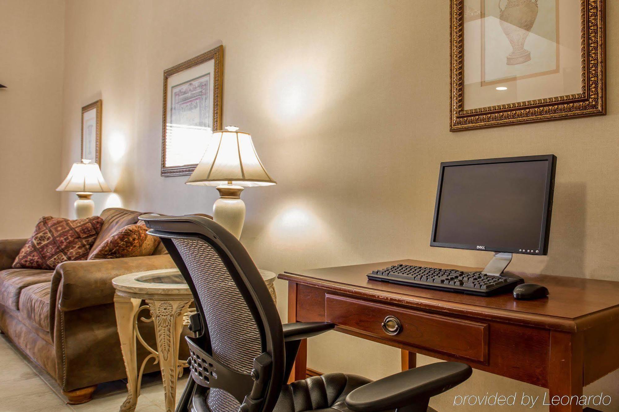 Quality Inn Huntersville Near Lake Norman Eksteriør billede